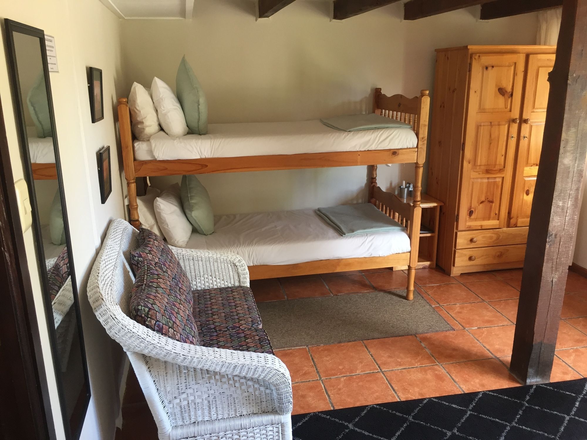 The Village Lodge Стормсрівер Екстер'єр фото